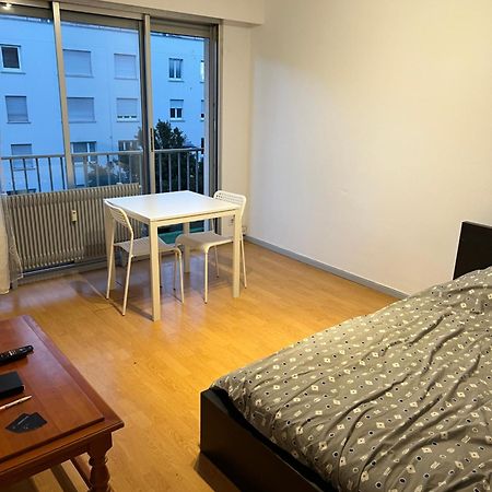 Studio A 2 Minutes De La Gare Miluza Zewnętrze zdjęcie