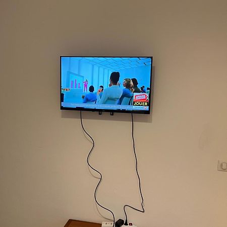 Studio A 2 Minutes De La Gare Miluza Zewnętrze zdjęcie